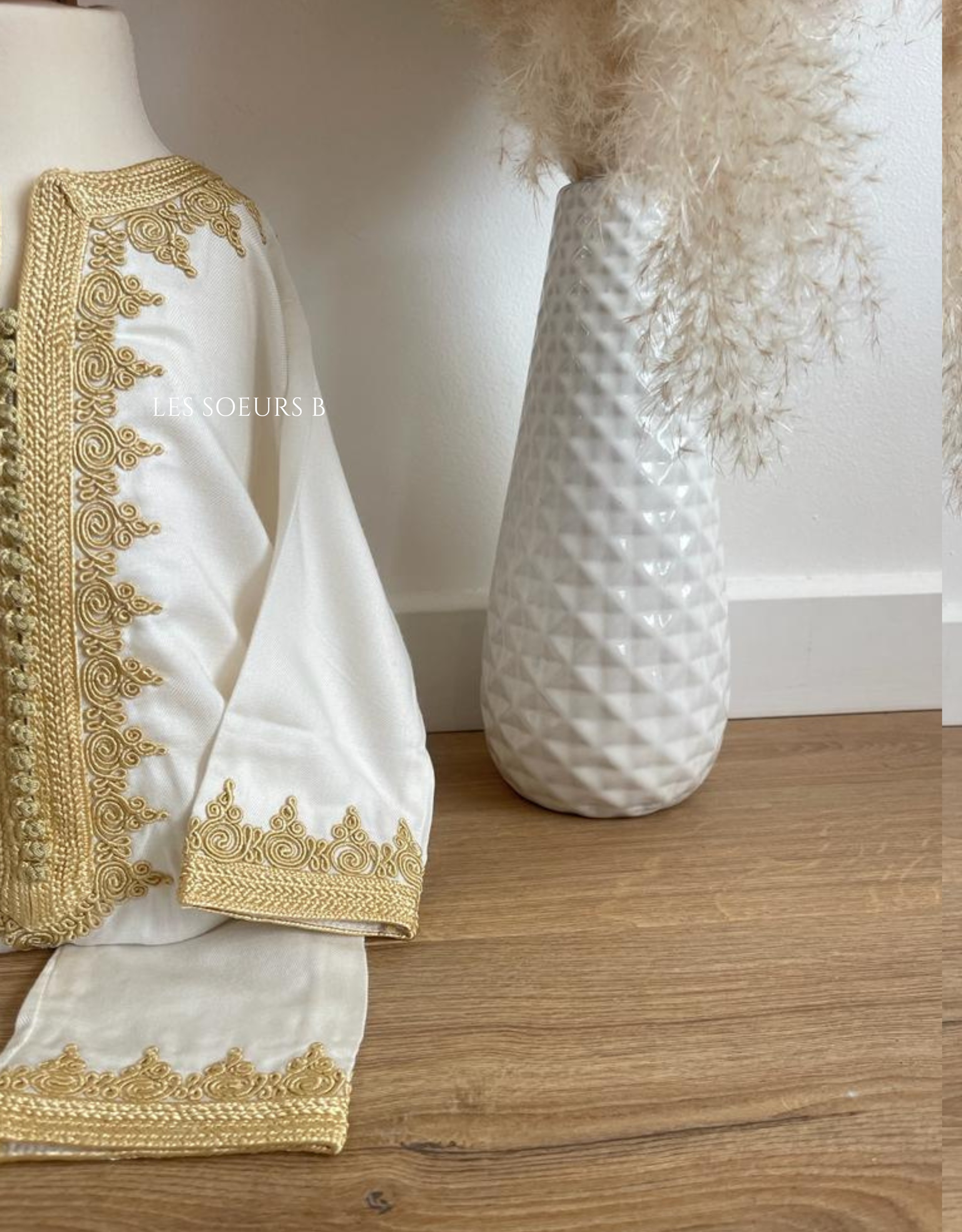 Grenouillère écru et dorée - Réf : 120