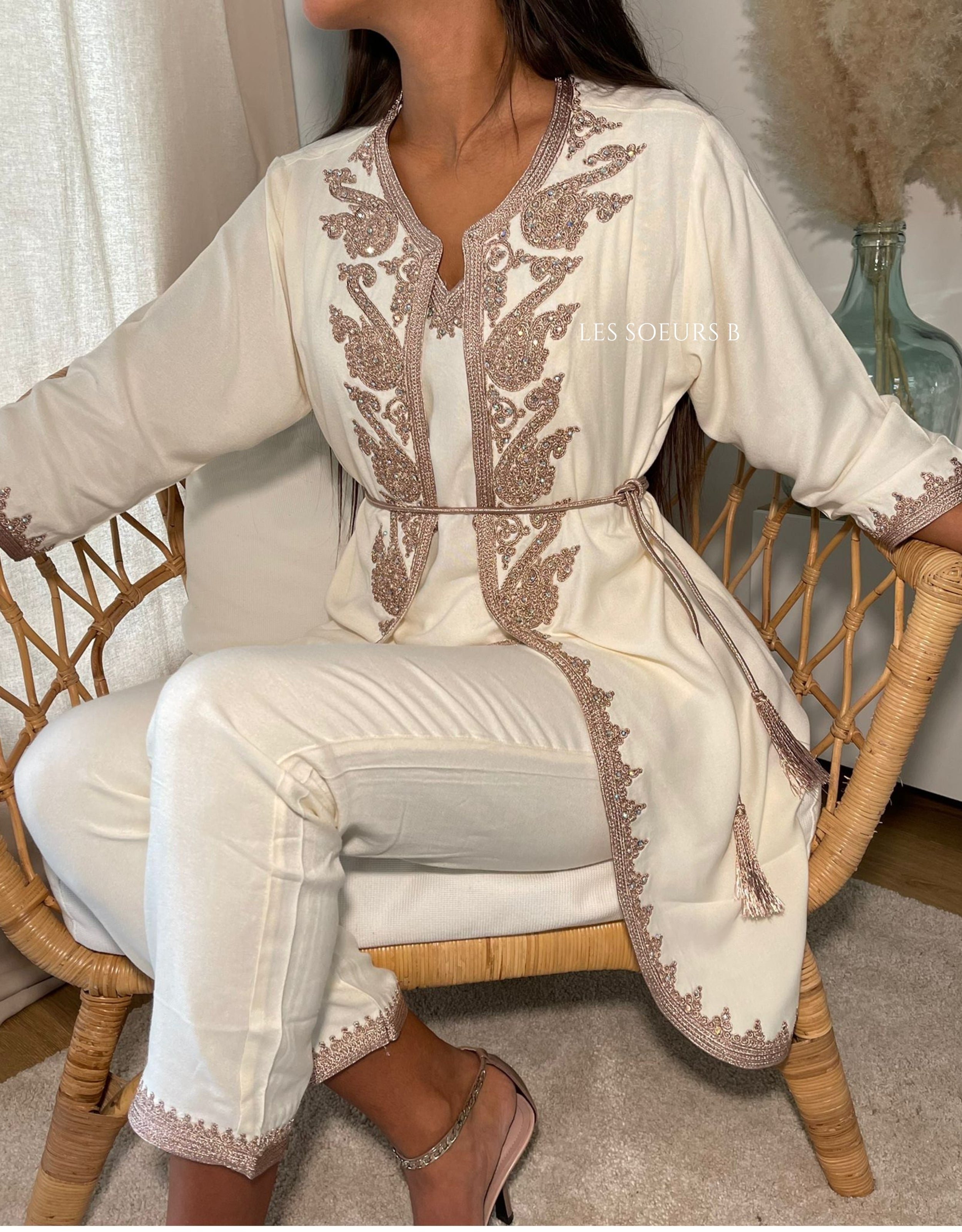 Jabador, 3 pièces - Réf  2010